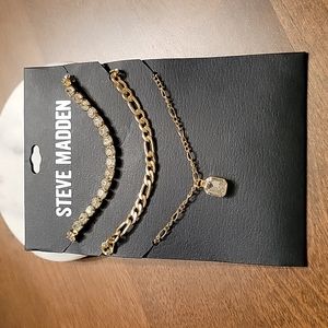 STEVE MADDEN NECKLACE SET